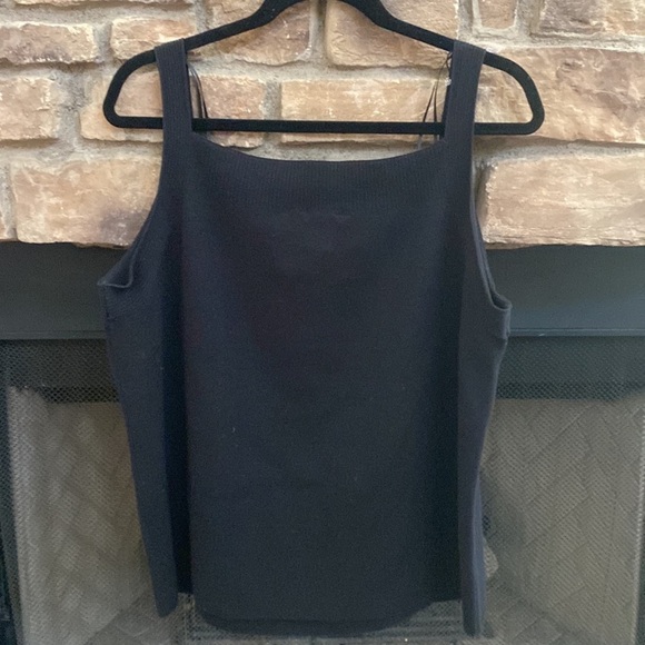 Nygard black sleeveless sweater. Size XL - Picture 2 of 5